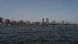 Kairo_Ägypten_City, Nil, Pyramiden