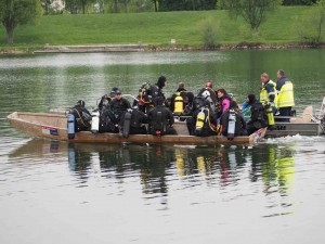 Neue_Donau_Müll_Tauchen-